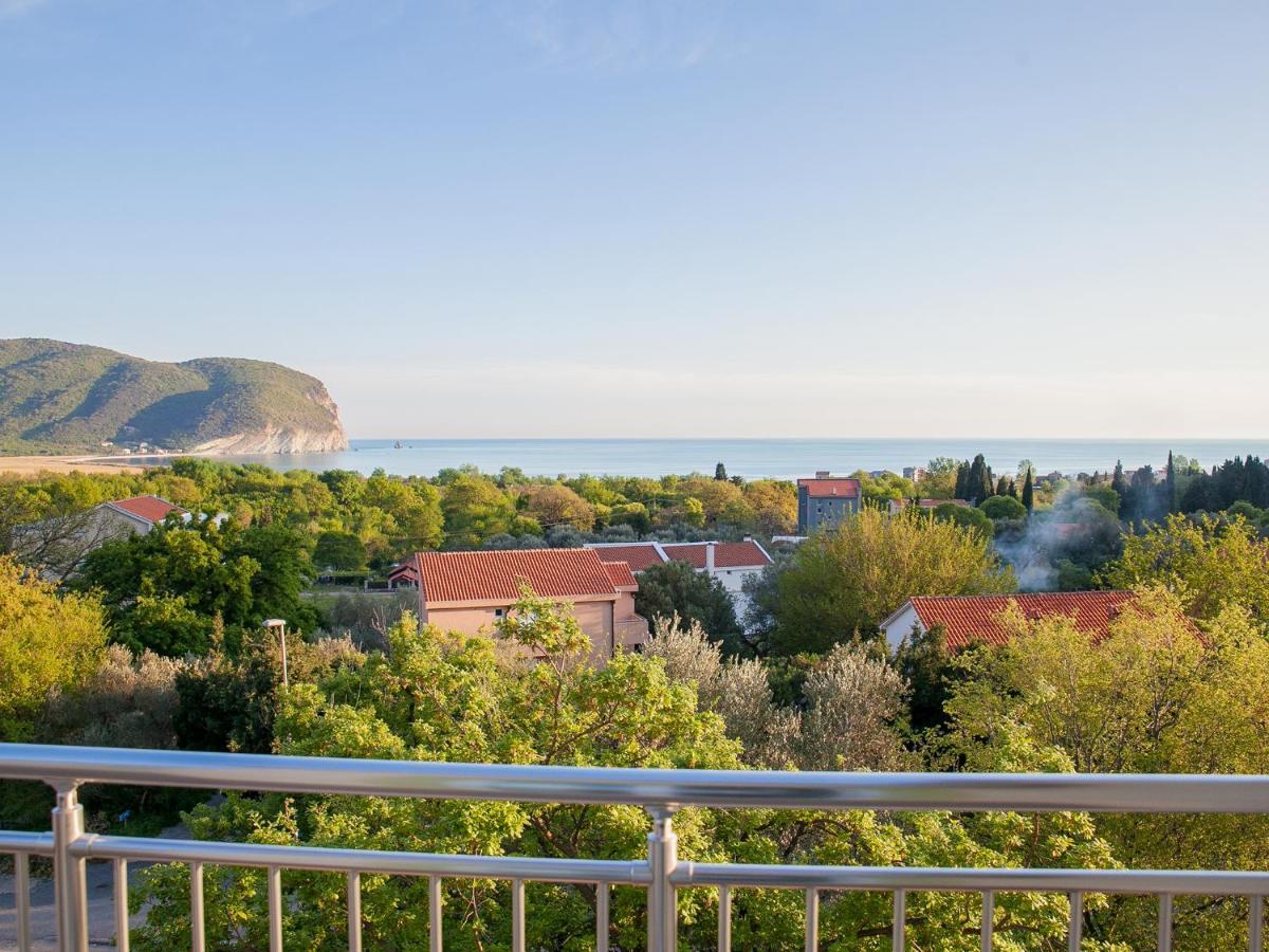 Готель Pansion Nobel Petrovac Екстер'єр фото